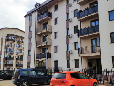 Apartament 3 camere, suprafata 68,50 mp